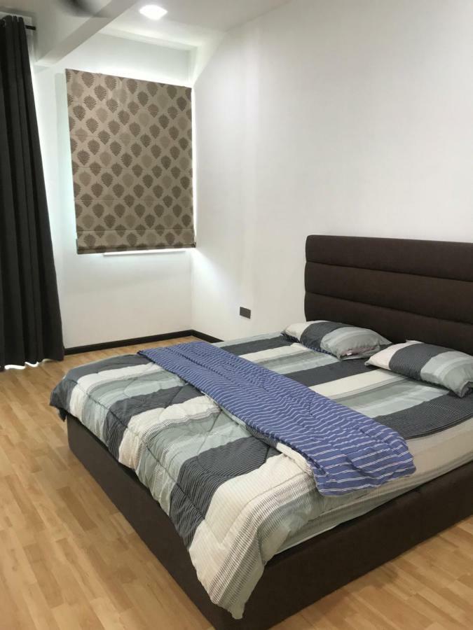 Nrl'S Cozy Guesthouse コタバル エクステリア 写真